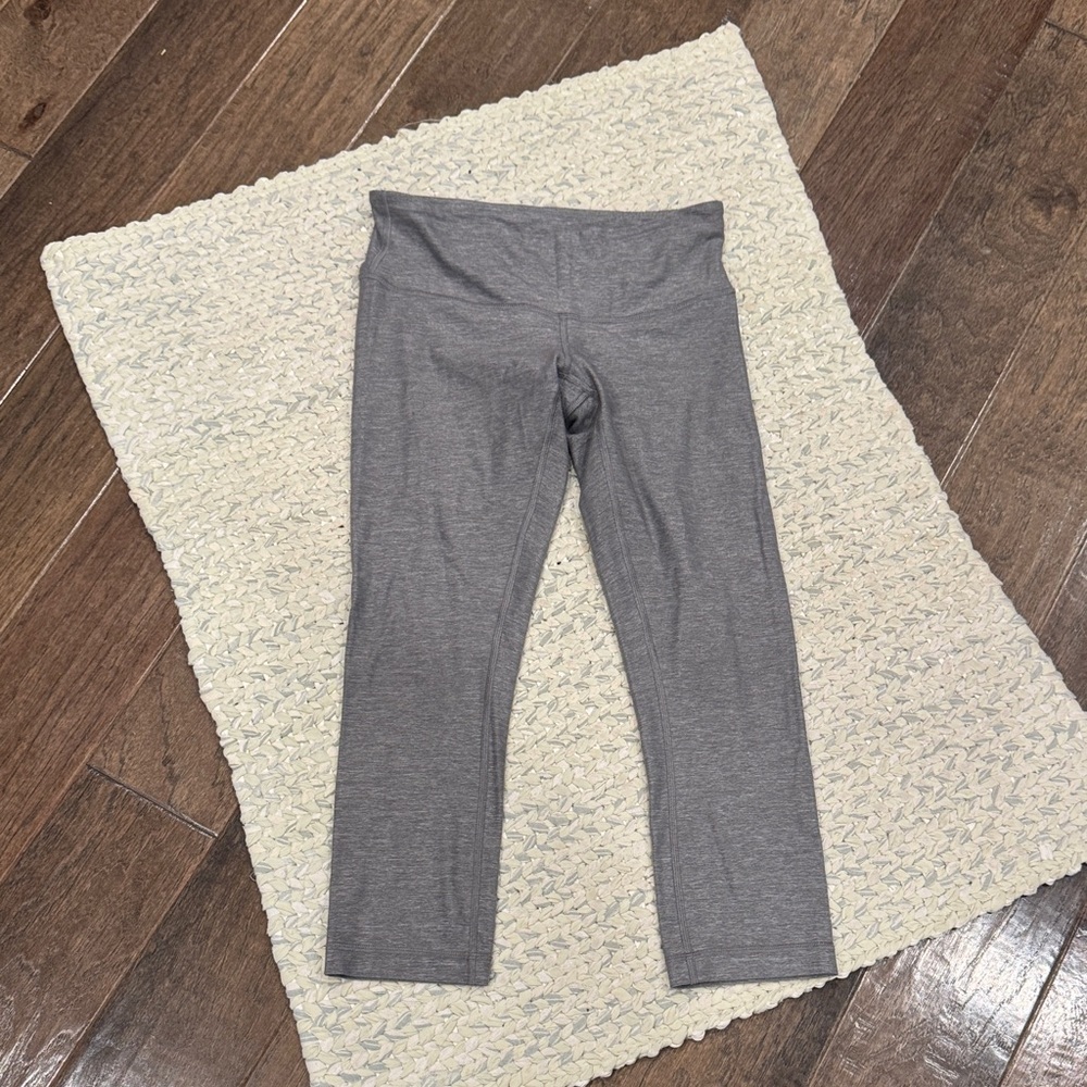 Gray women’s leggings.  Super soft.